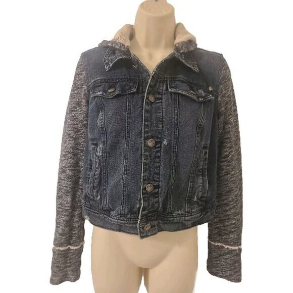 Free People Distressed Grundge Denim Jean Jacket Knit Sleeves Womens Small - Picture 1 of 6